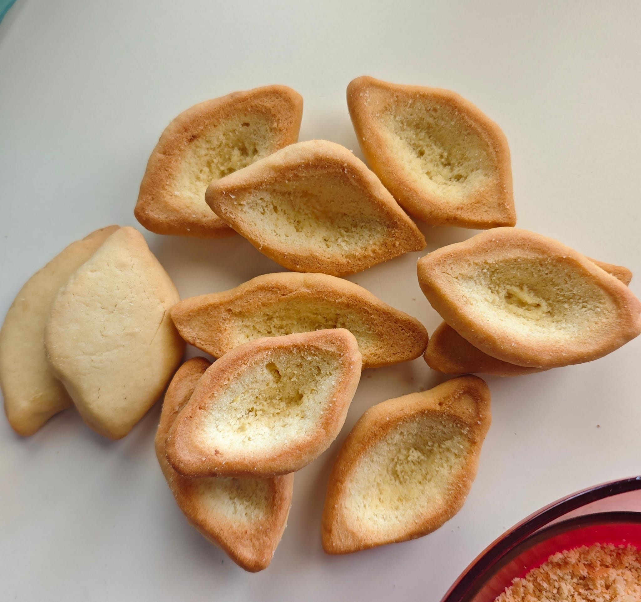 Limoni di frolla con crema pasticcera — Passo 3