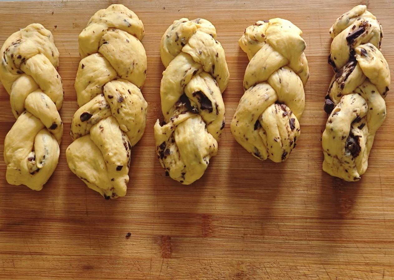 Treccine di Pan Brioche Zucca e Cioccolato🧡🍞 — Passo 4