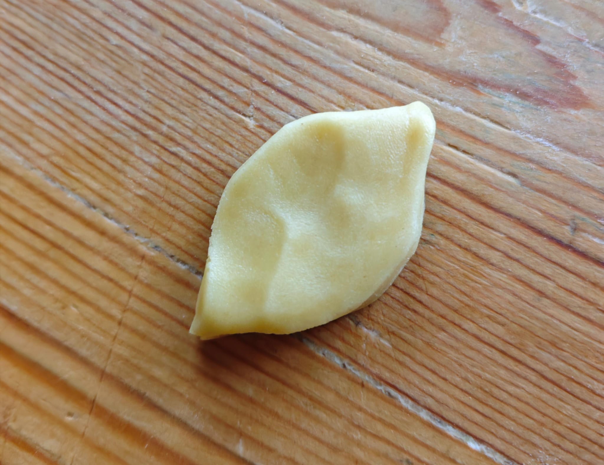 Limoni di frolla con crema pasticcera — Passo 2